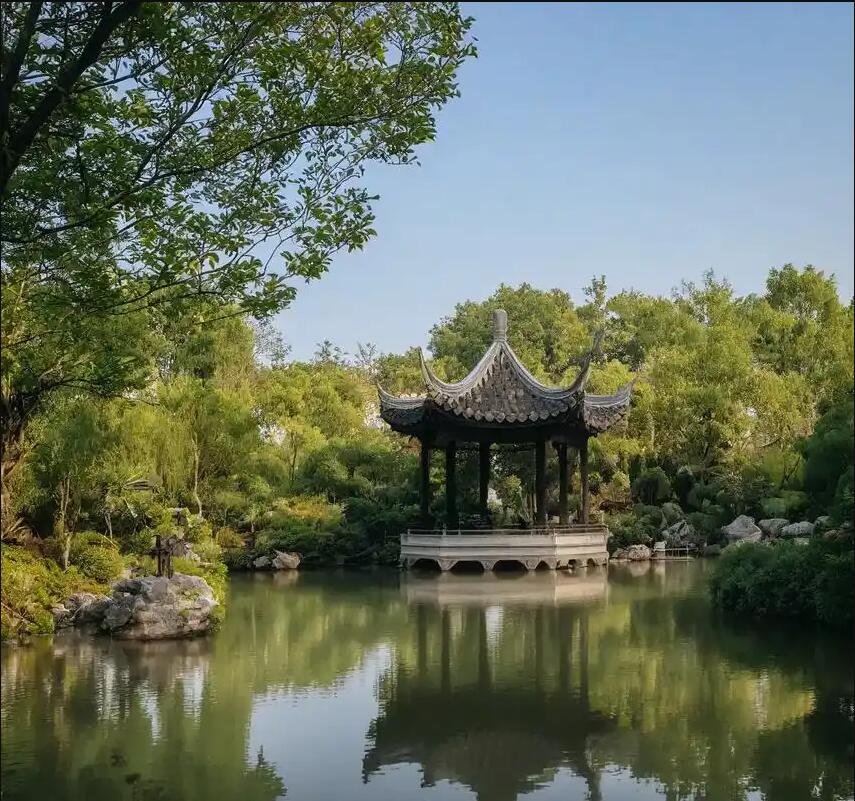 壤塘县雨寒房地产有限公司